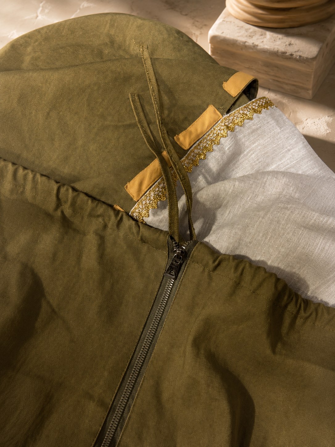 Dark Souls II Emerald Herald Cosplay Set showroom image 4