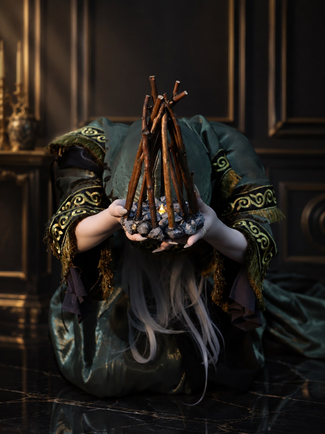 Dark Souls III Lothric Younger Prince Cosplay Set showroom image 5
