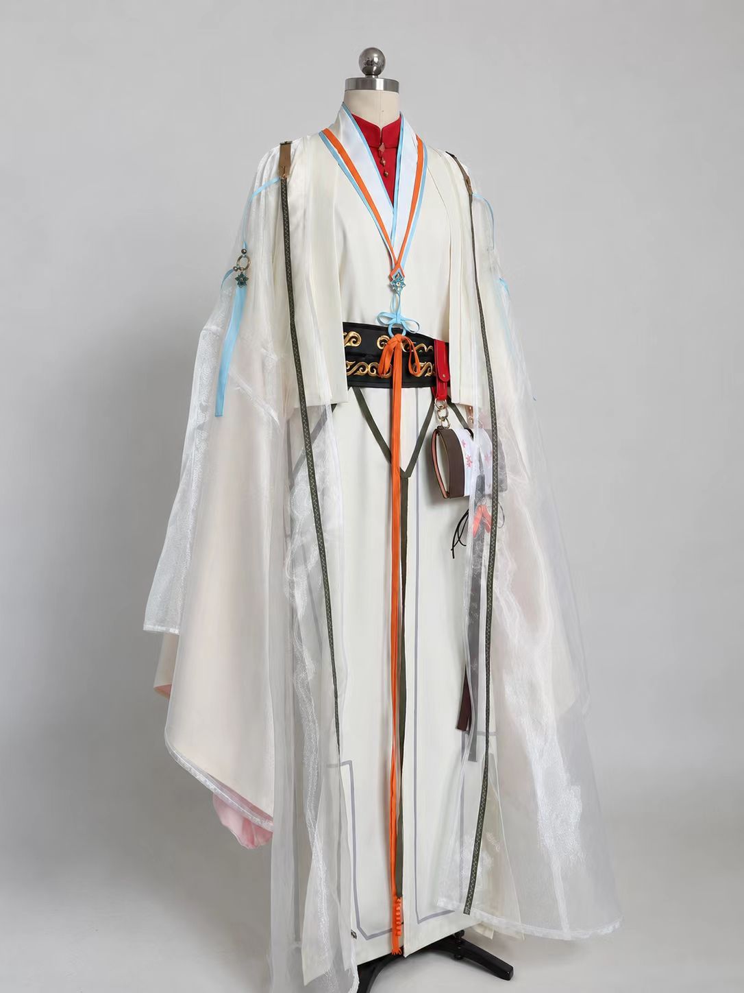 Zhang Zhongjing Layered Hanfu Cosplay Set showroom image 2