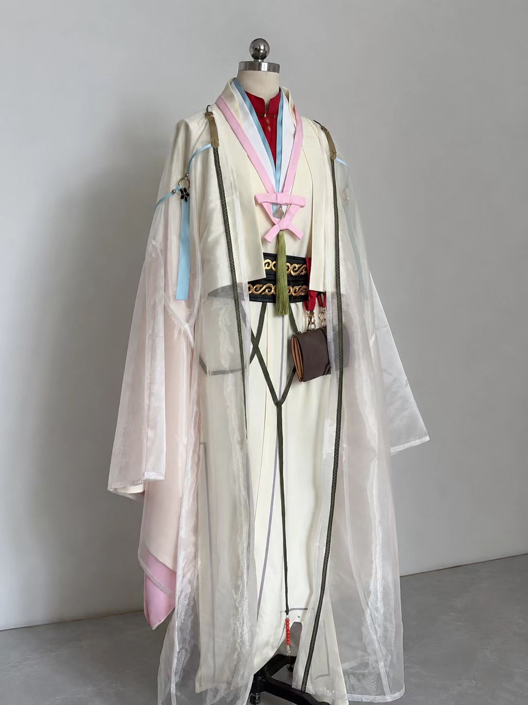 Zhang Zhongjing Layered Hanfu Cosplay Set showroom image 3