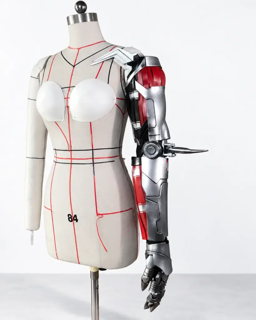 Cyberpunk 2077 Johnny Silverhand mechanical arm cosplay prop front view on mannequin