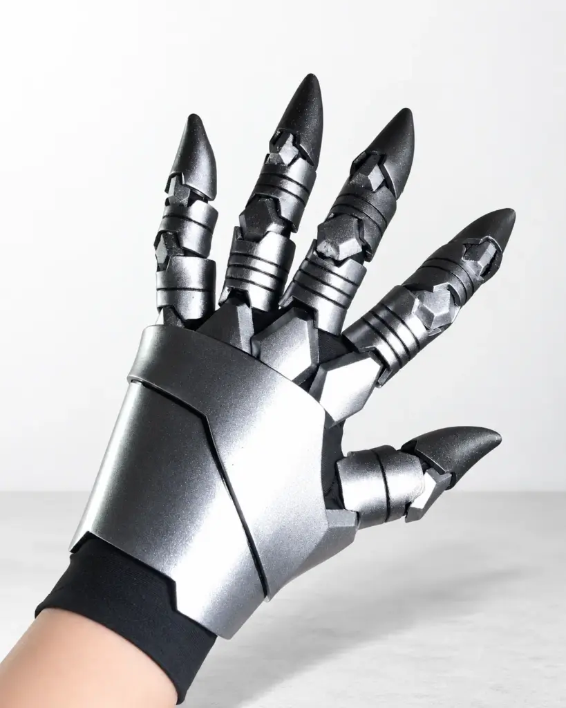 Cyberpunk 2077 Johnny Silverhand Mechanical Arm Cosplay Prop showroom image 5
